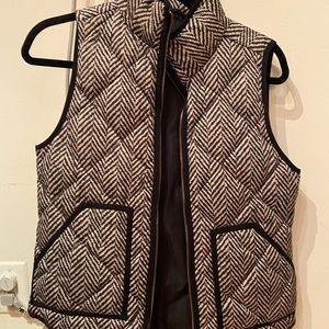 *Worn twice* Jcrew taupe/black vest